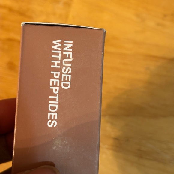 Rhode Pocket Blush - Picture 4 of 4